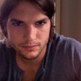 Ashton Kutcher gives Twitter props to his Two and a Half Men Star Jon Cryer's new profile. The result - 10,000 followers in under 30 minutes. 